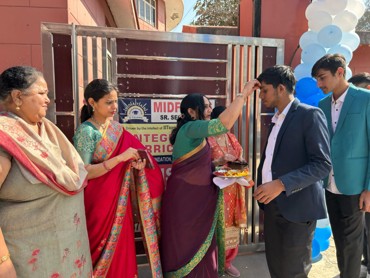 Class 12 students bid farewell with a breathtakingly beautiful ceremony