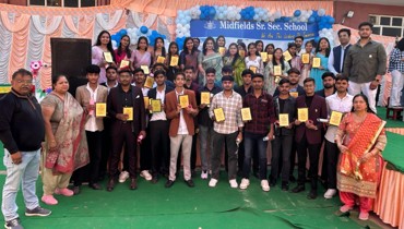 Class 12 students bid farewell with a breathtakingly beautiful ceremony