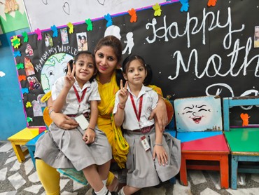 "Happy Mother's Day | Midfield School"