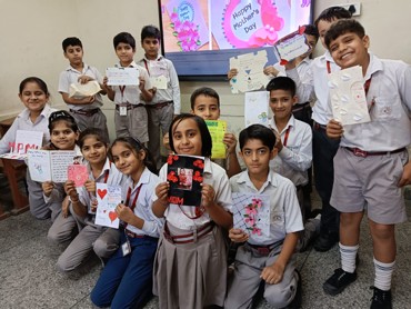 "Happy Mother's Day | Midfield School"