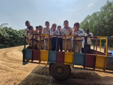 "Midfields School's Unforgettable Picnic Adventure at Rangmanch"